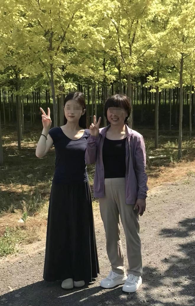 身亡真容曝光很漂亮警方通报母亲发声开元棋牌网站24岁女幼师当街被刺(图2)